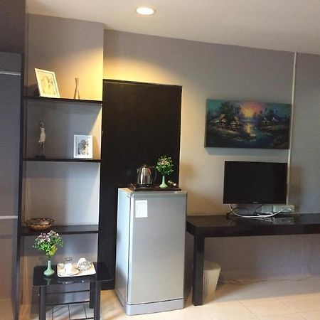 Lars-Lita Residence Patong Экстерьер фото
