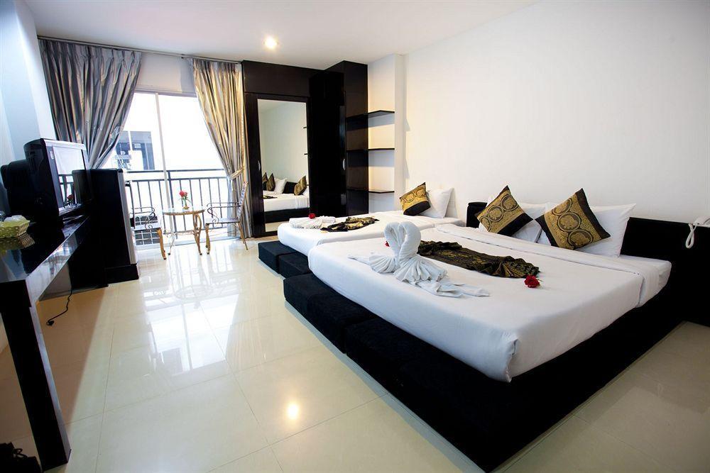Lars-Lita Residence Patong Экстерьер фото
