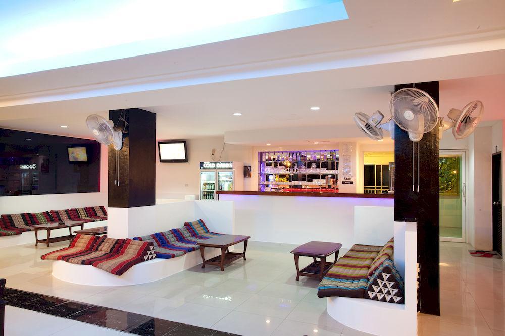 Lars-Lita Residence Patong Экстерьер фото